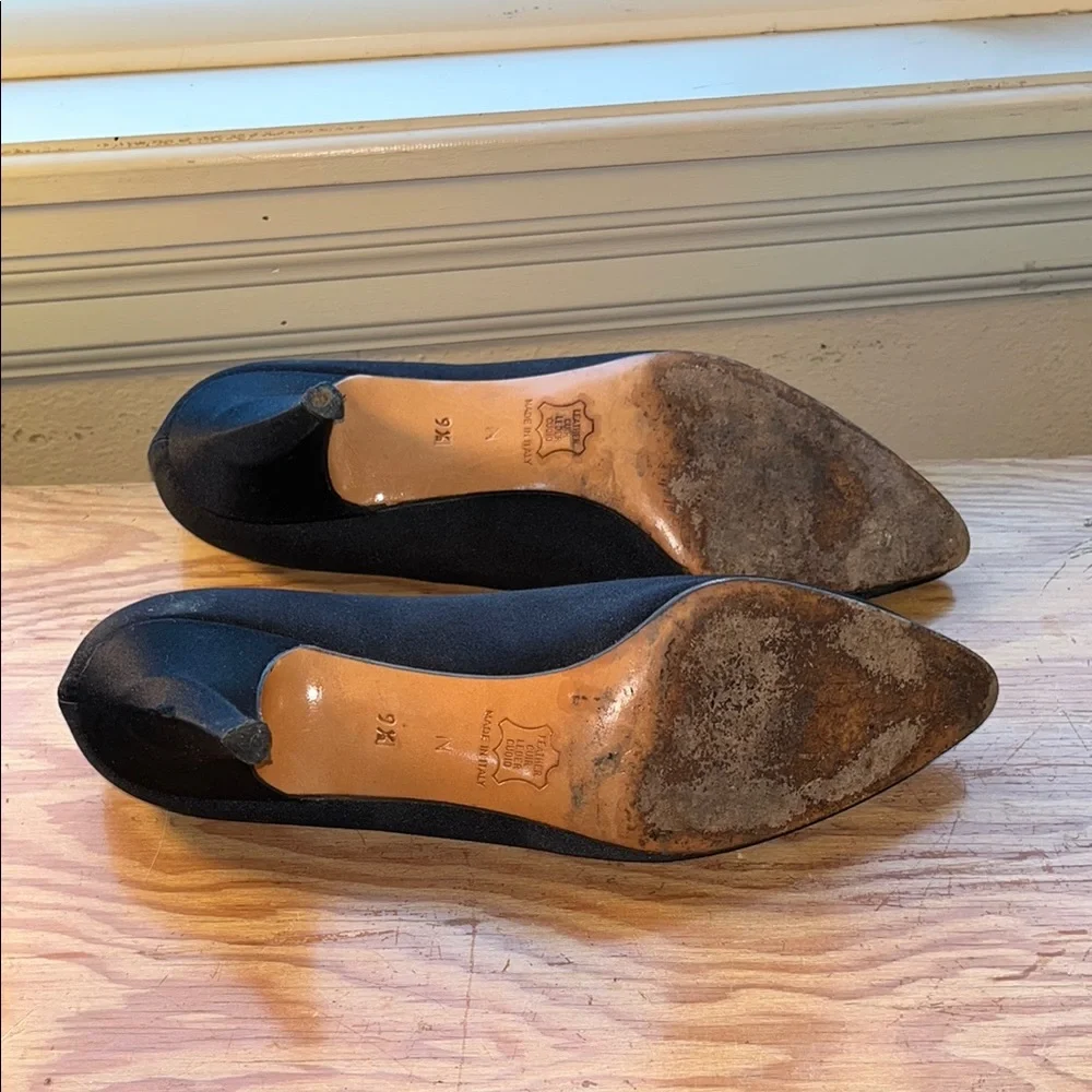 Yves Saint‎ Laurent Black Satin Pumps